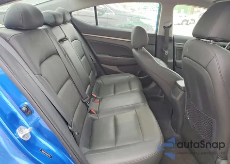 2017 Hyundai Elantra Se z USA, uszkodzony, nr VIN 5NPD84LF6HH127917